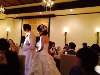 2015年4月18日