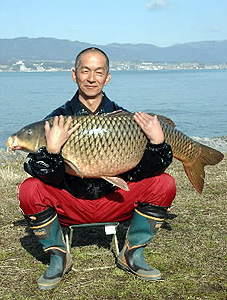 鯉 114p 23キロ.jpg