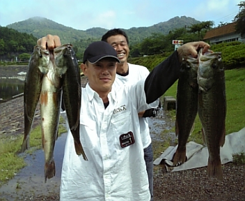 入鹿池